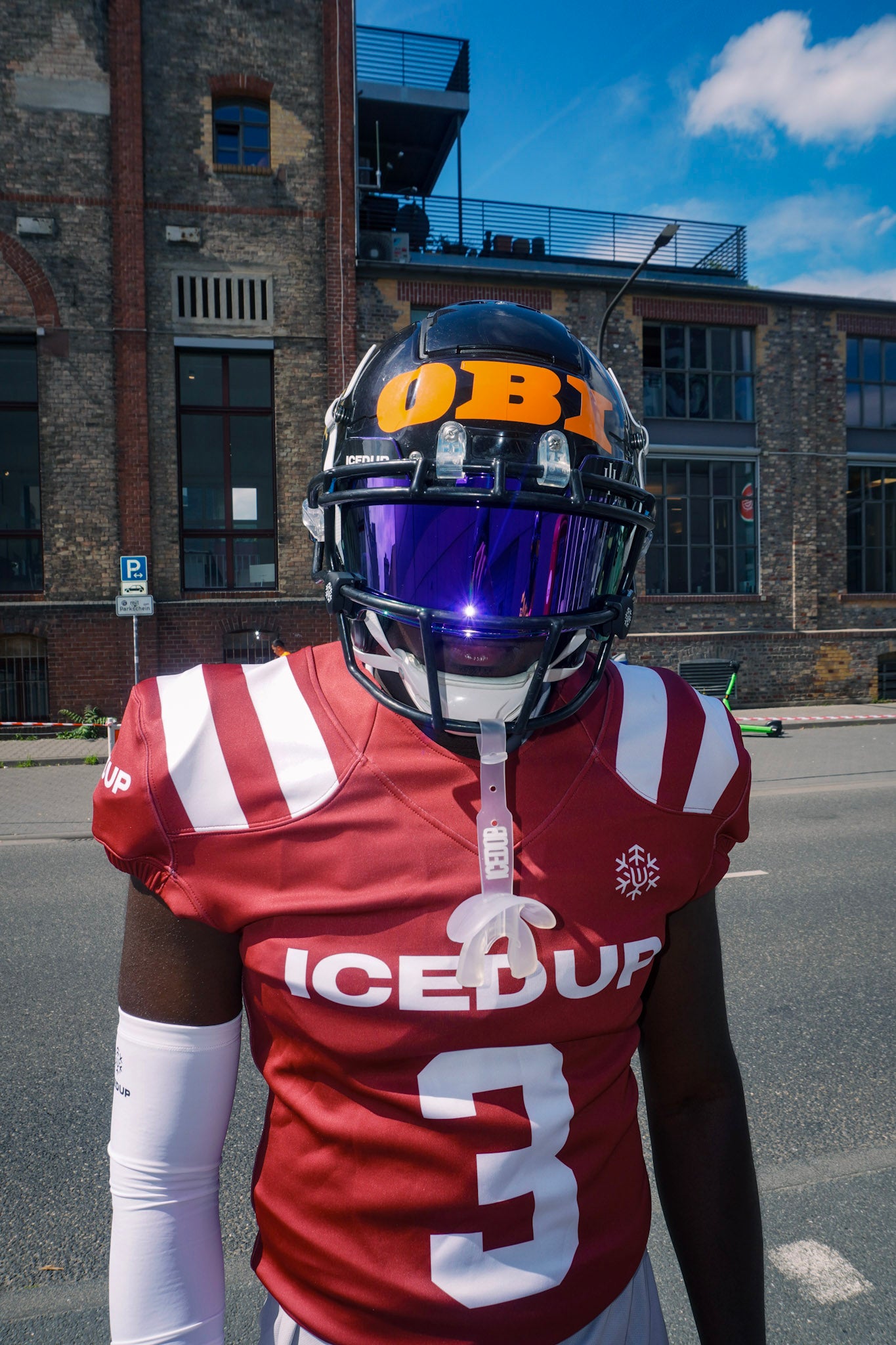 IU® Visor | Purple